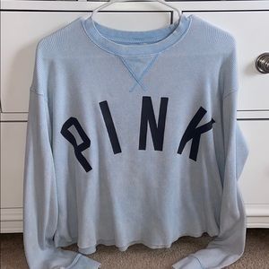 Long sleeve crop top from pink
